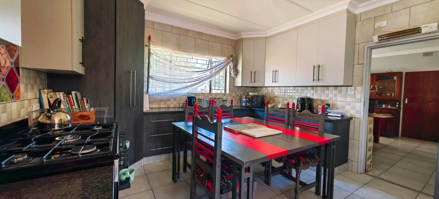 4 Bedroom Property for Sale in Baillie Park North West